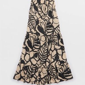 Aerie Black and Cream Trumpet Maxi Skirt